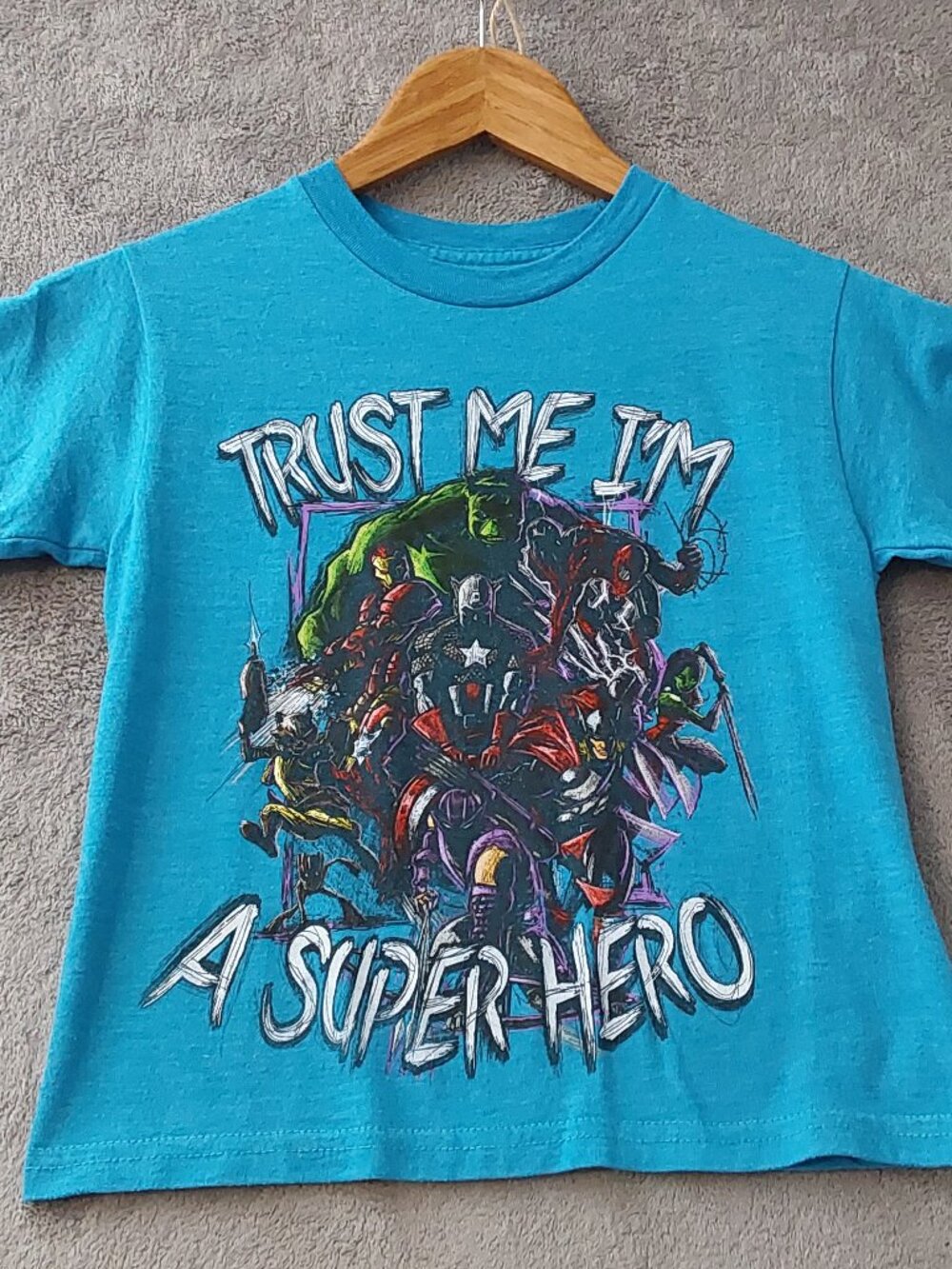 Marvel Superhero Graphic Tee Shirt Boys M Blue Hulk Captain America Comic